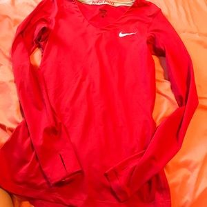 nike long sleeve v-neck t-shirt